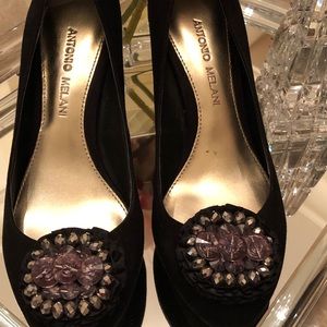 Antonio Melani pumps